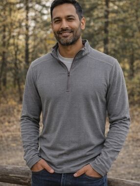 Patagonia Men's Grey Half-Zip Pullover